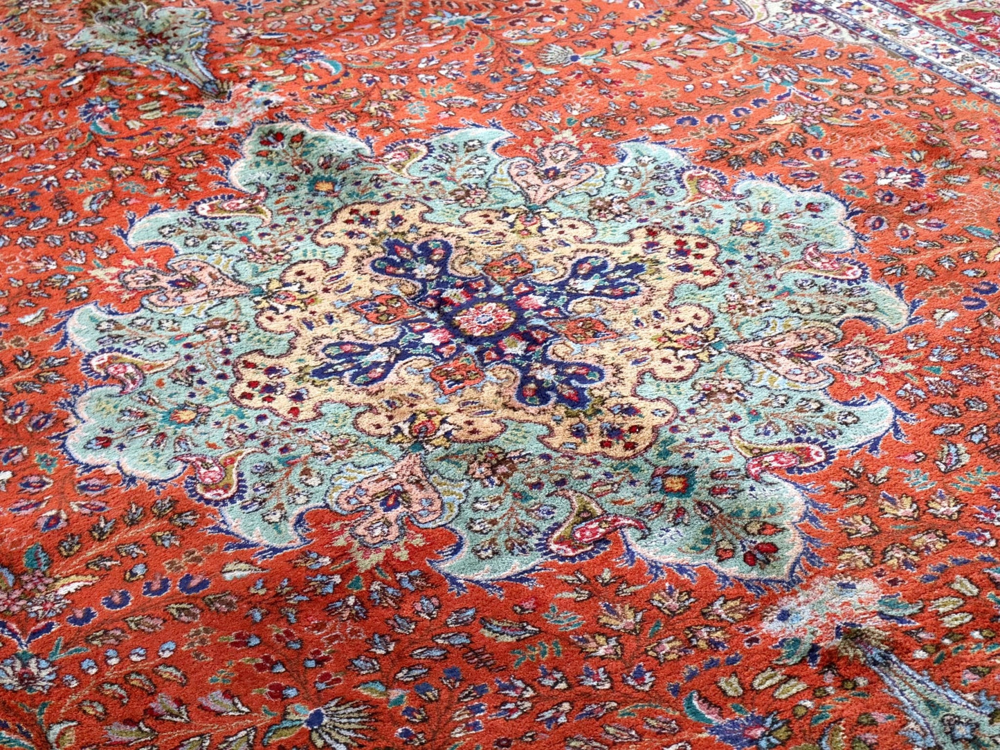 Persian Tabriz Rug | 10' x 13' 9"