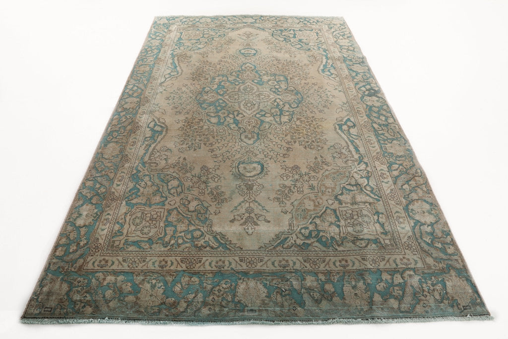 Persian Tabriz Rug | 5' 9" x 9' 1"