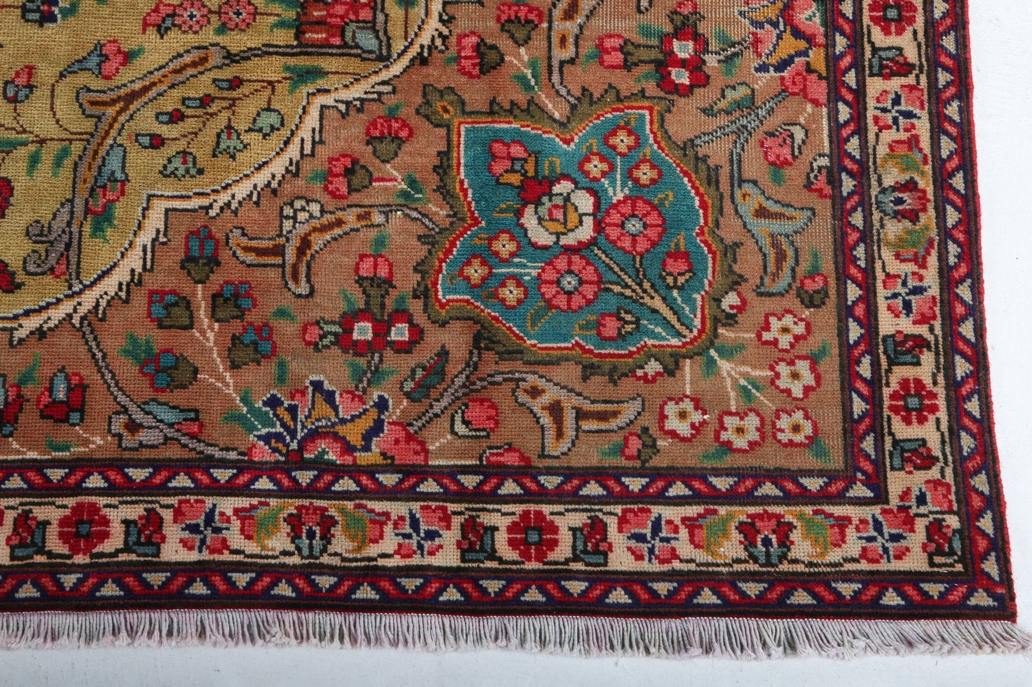 Persian Tabriz Rug | 7' 5" x 10' 8"