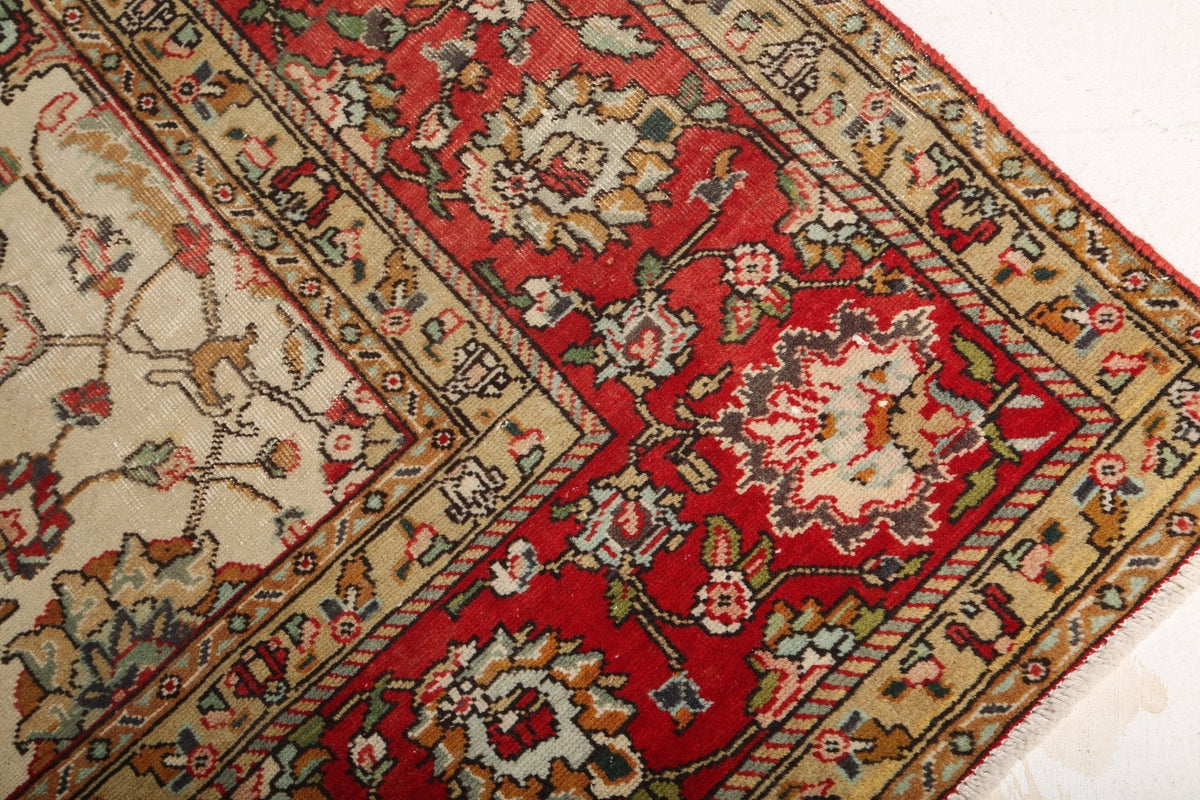 Persian Tabriz Rug | 9' 5" x 12' 10"