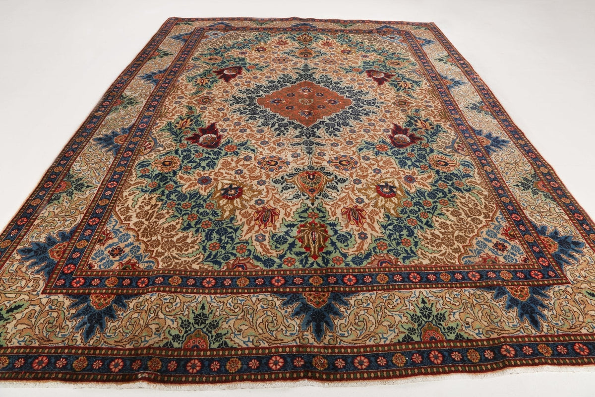 Persian Tabriz Rug | 9' 5" x 12' 8"