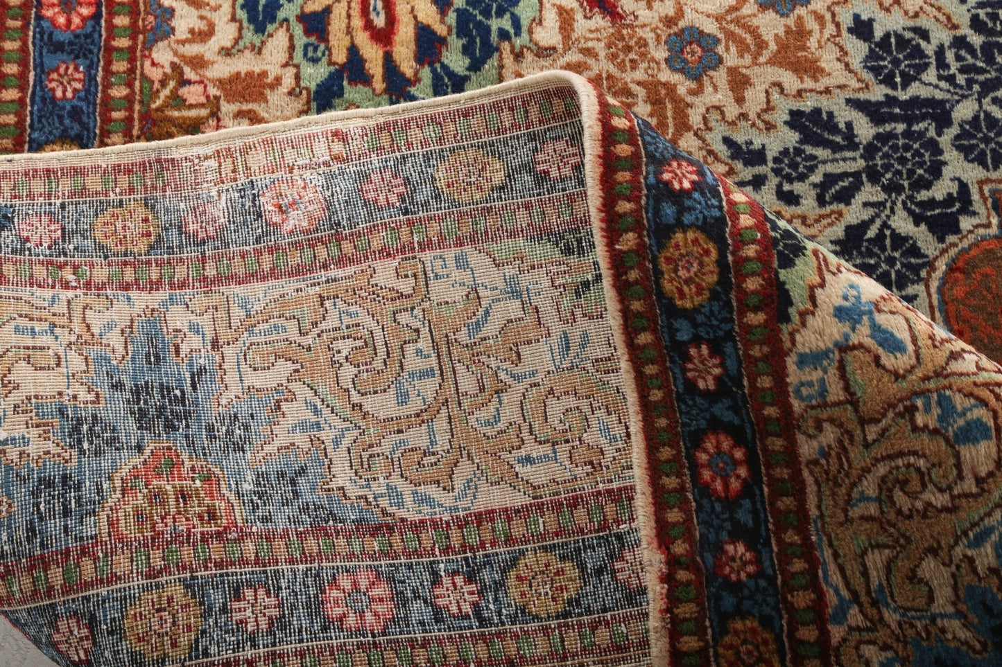Persian Tabriz Rug | 9' 5" x 12' 8"