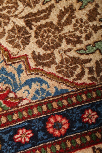 Persian Tabriz Rug | 9' 5" x 12' 8"