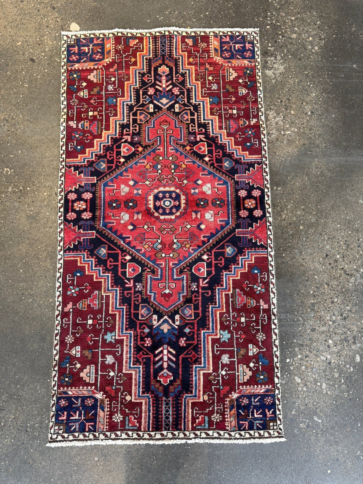 Persian Tuyserkan Rug | 2' 8" x 5' 1"