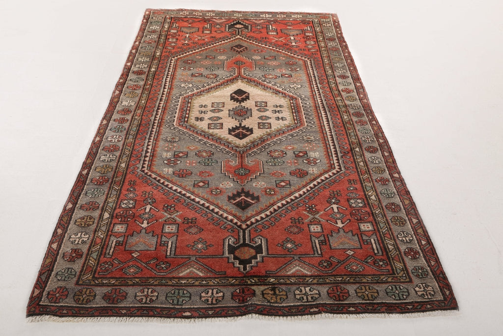 Persian Zanjan Rug | 4' 3" x 7' 10"