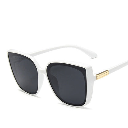 CatEye Lens