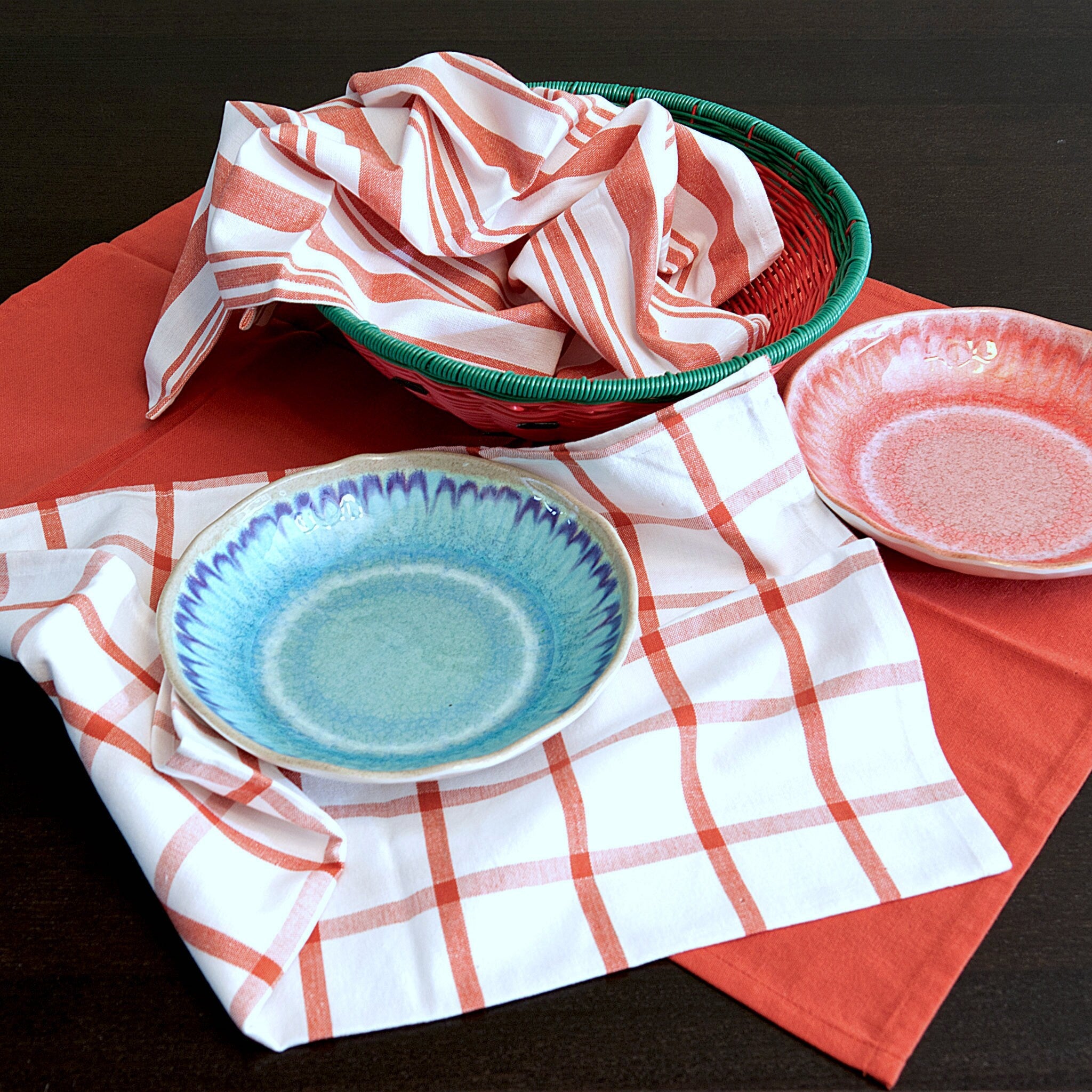 Decade Classic Tea Towels: 3 Colors-Set/3
