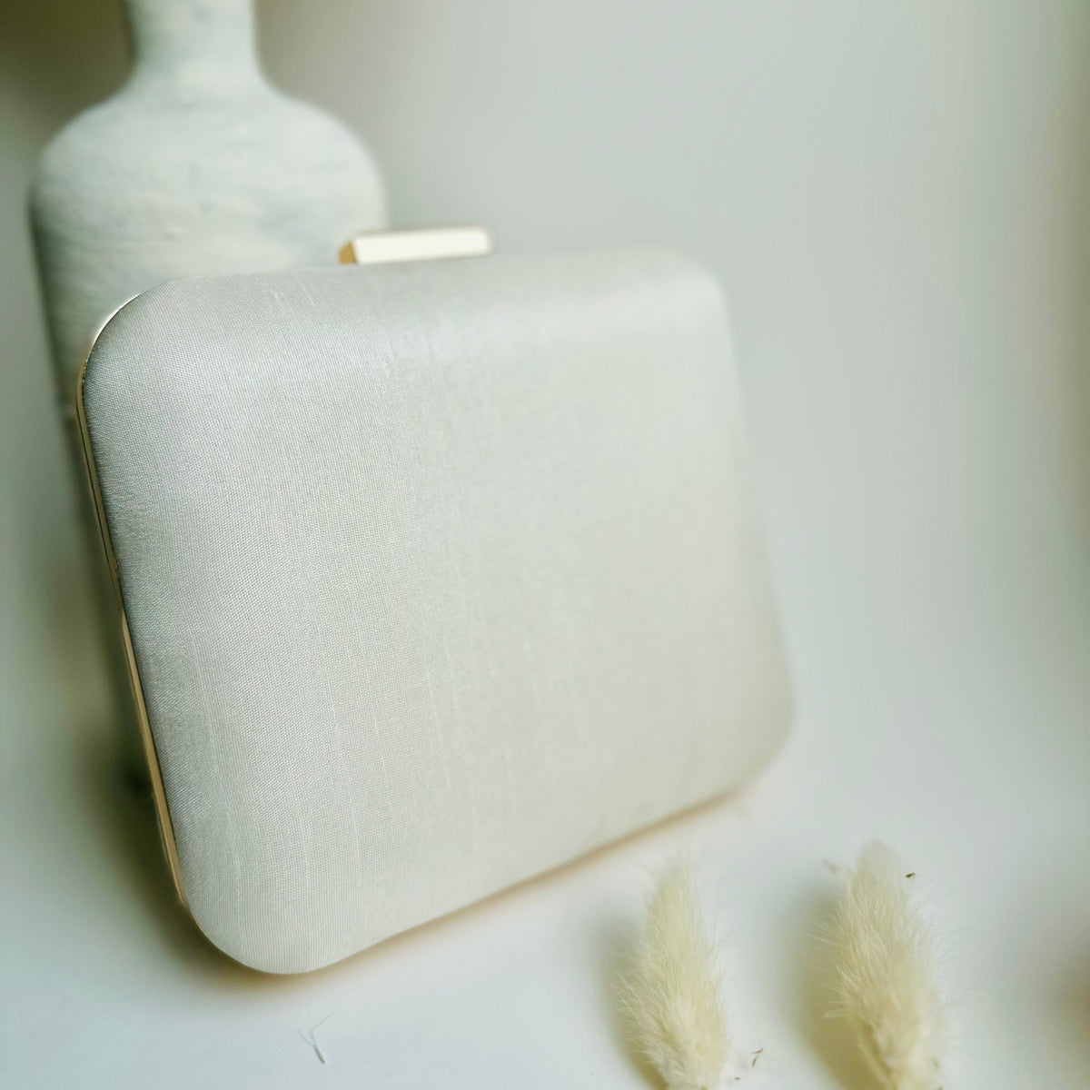 SARAL Clutch bag - Products Added