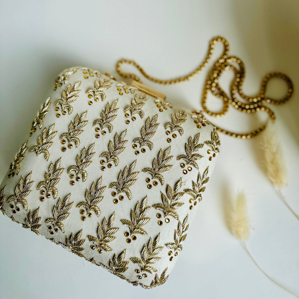 SARAL Clutch bag - Products Added