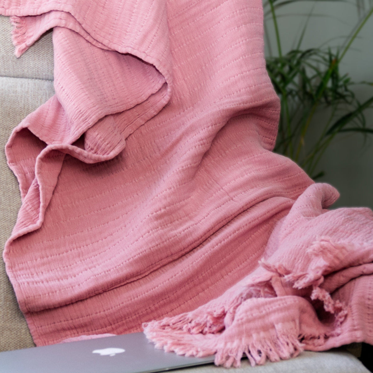 Wearable Seersucker Throw: 2 Colors