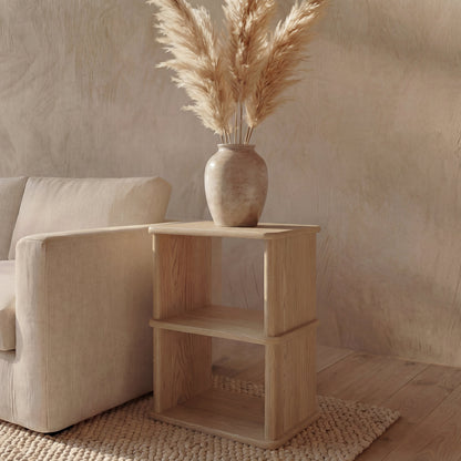 Nightstand bookshelf in white oak