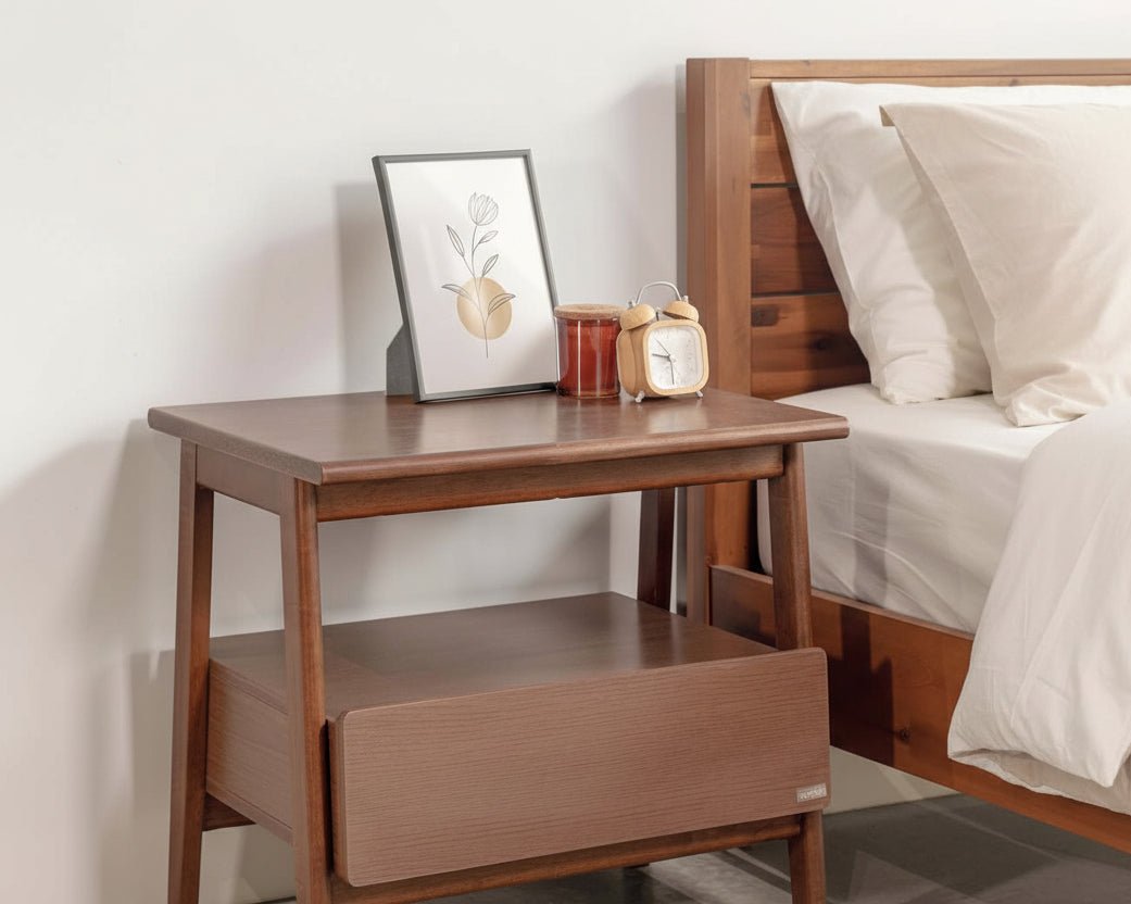 Vline 801 Modern Wood Bedside Table