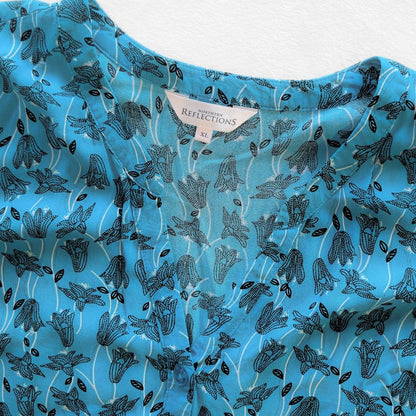 Women's Northern Reflections Blue Floral Button - Up Sleeveless Blouse [XL] - Products Added